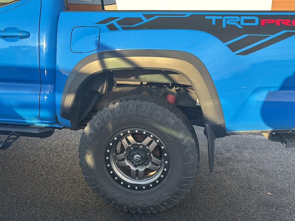 2019 Toyota TACOMA Base