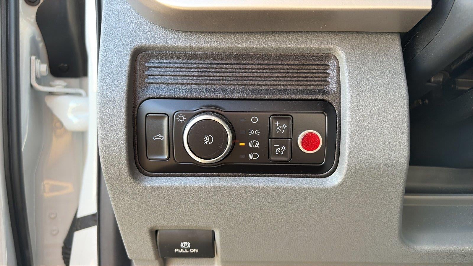 2024 Ford Super Duty F-550 DRW XL
