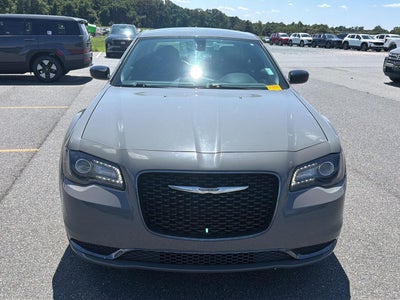 2018 Chrysler 300 Touring