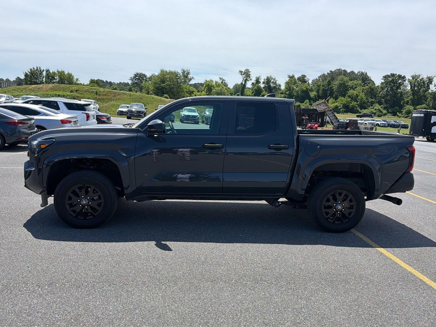 2025 Toyota TACOMA SR