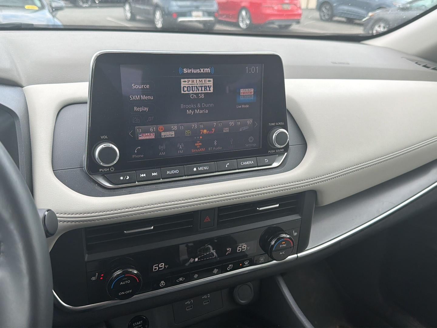 2024 Nissan Rogue SV