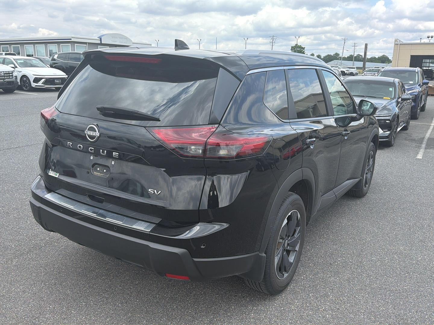 2024 Nissan Rogue SV