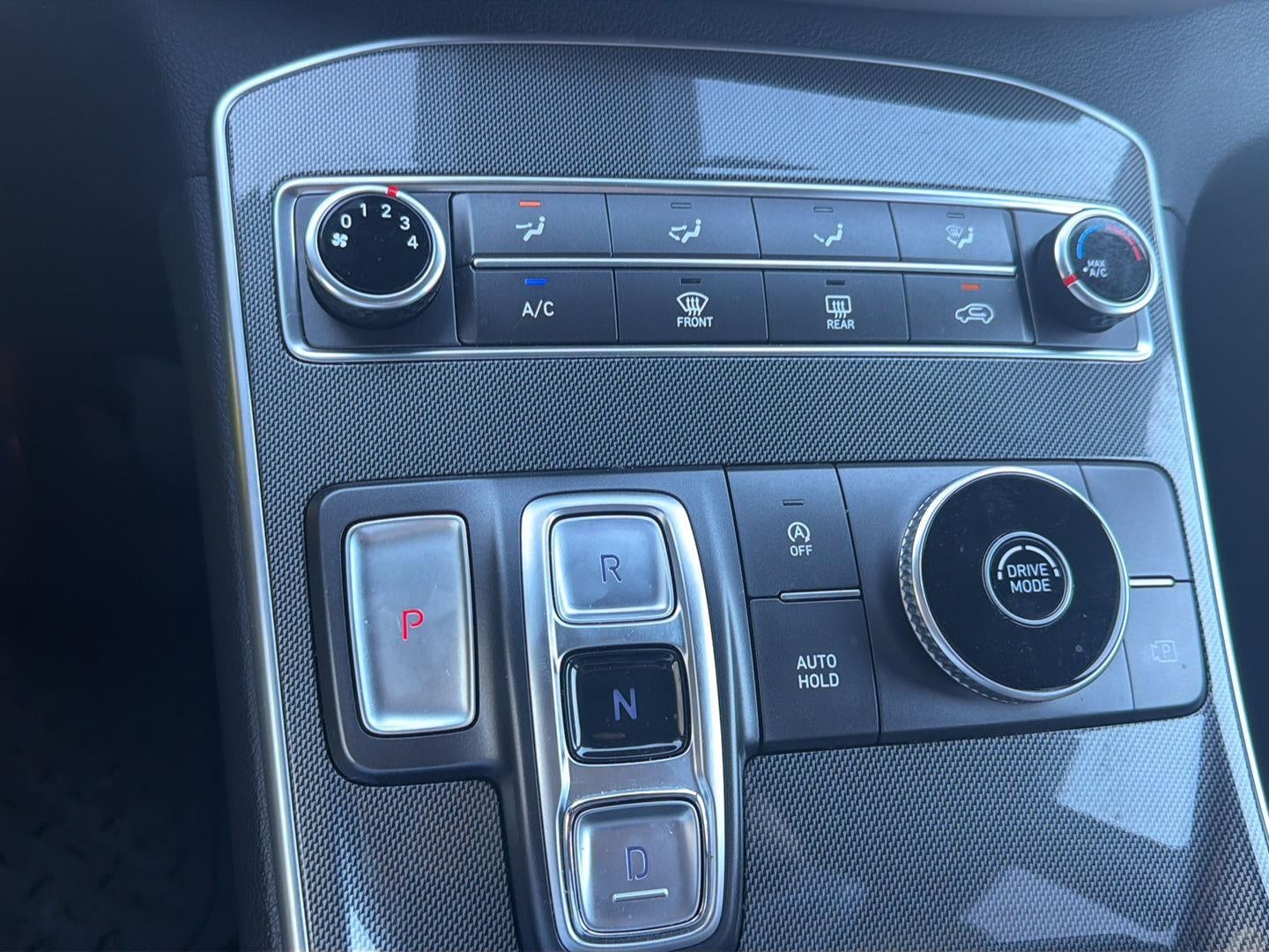 2023 Hyundai SANTA FE SE