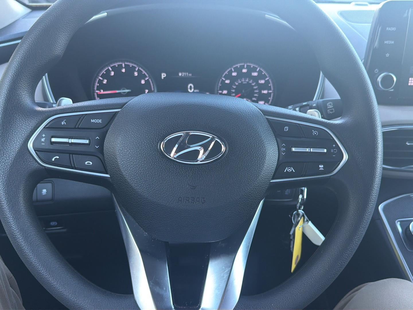 2023 Hyundai SANTA FE SE