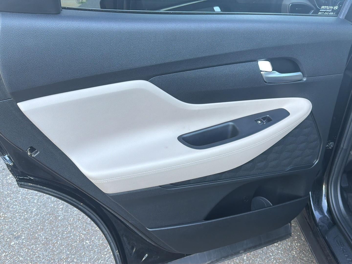 2023 Hyundai SANTA FE SE