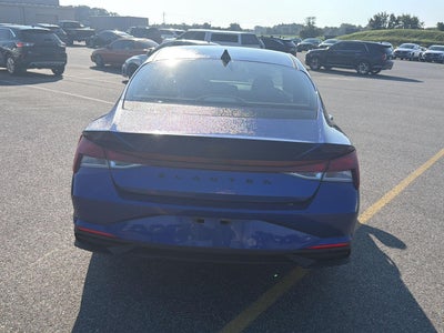 2023 Hyundai ELANTRA SEL