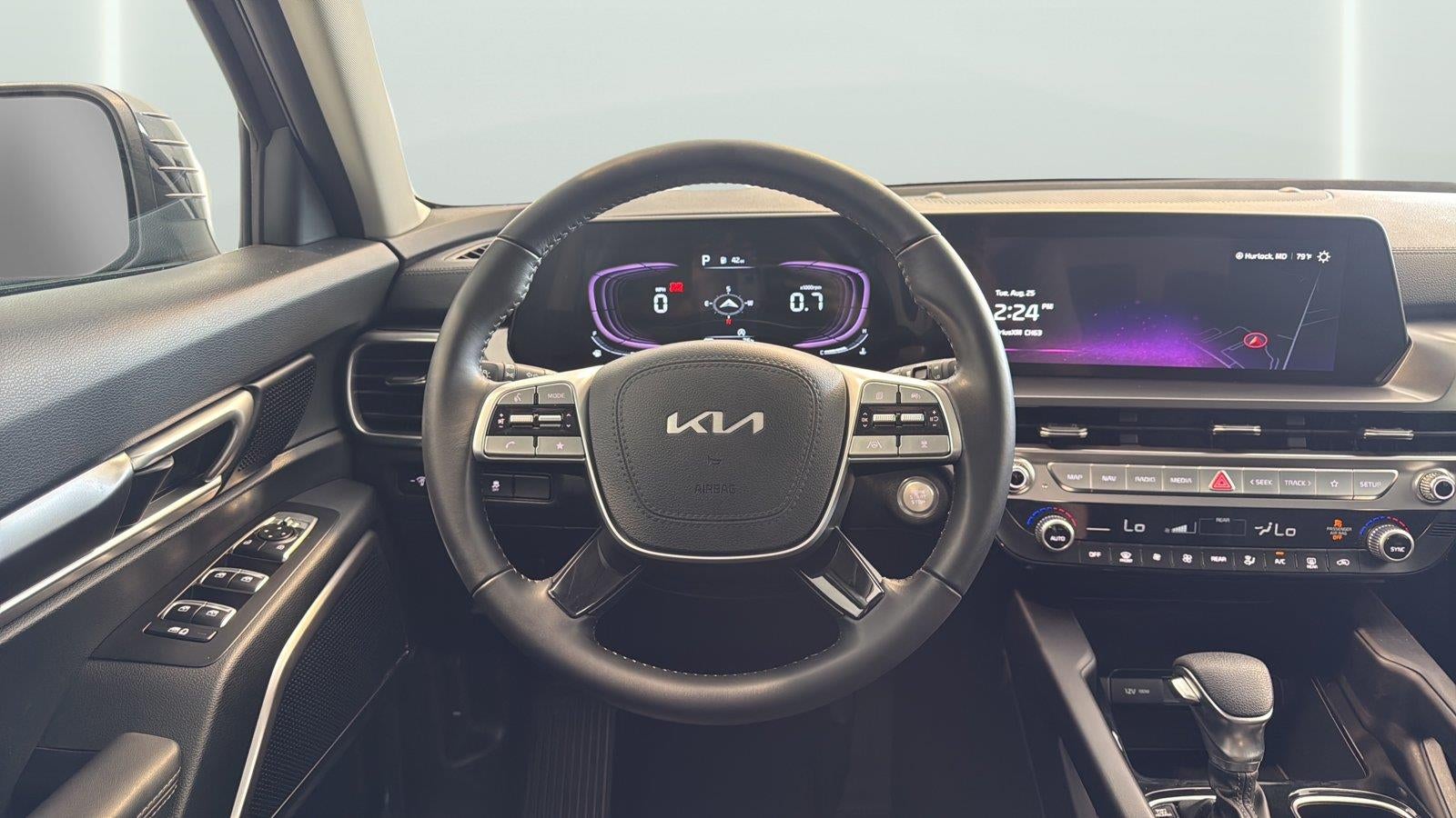 2025 Kia Telluride LX
