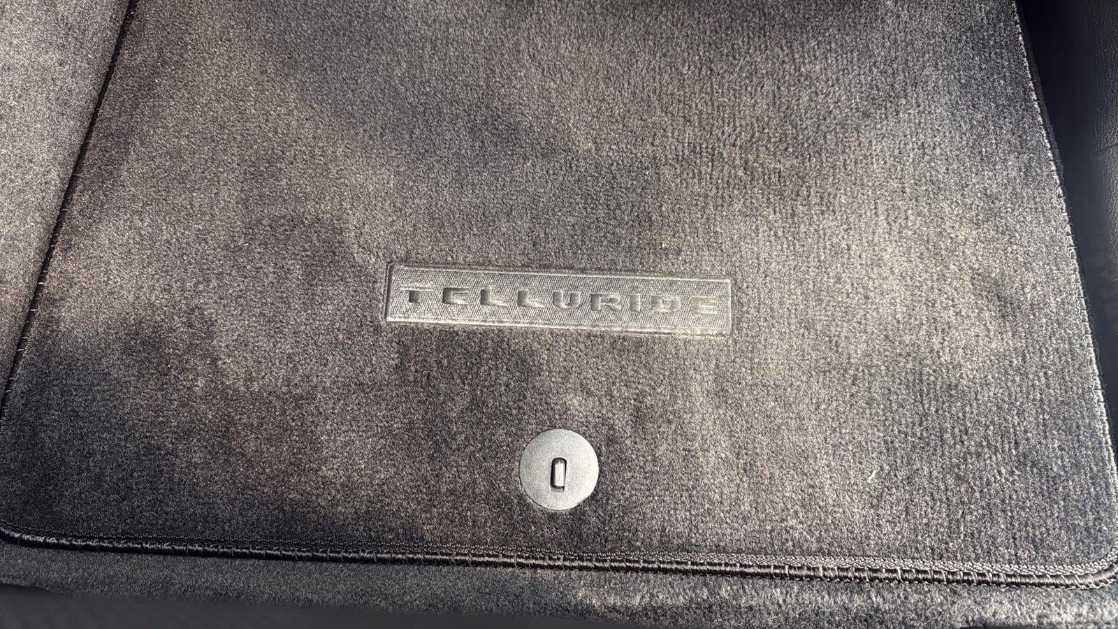 2025 Kia Telluride LX