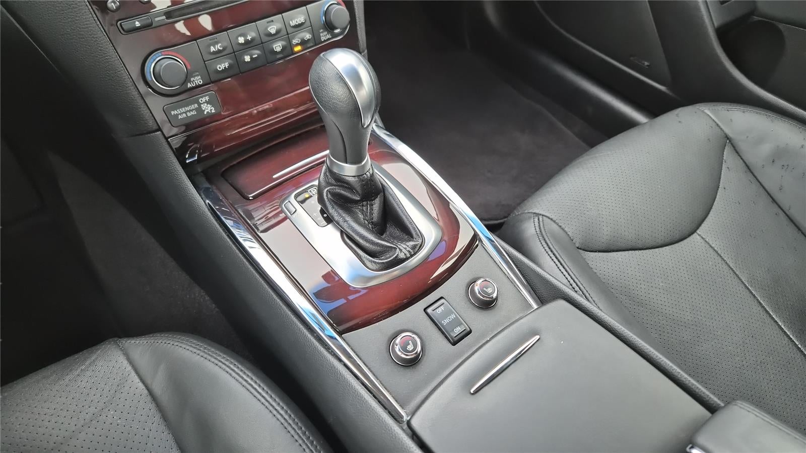 2012 INFINITI G37 Coupe x