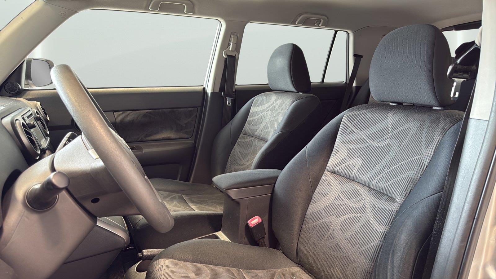 2014 Toyota SCION XB Base