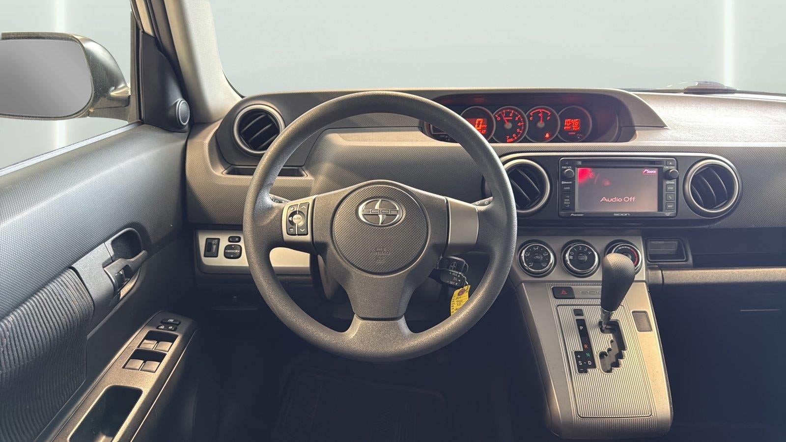 2014 Toyota SCION XB Base