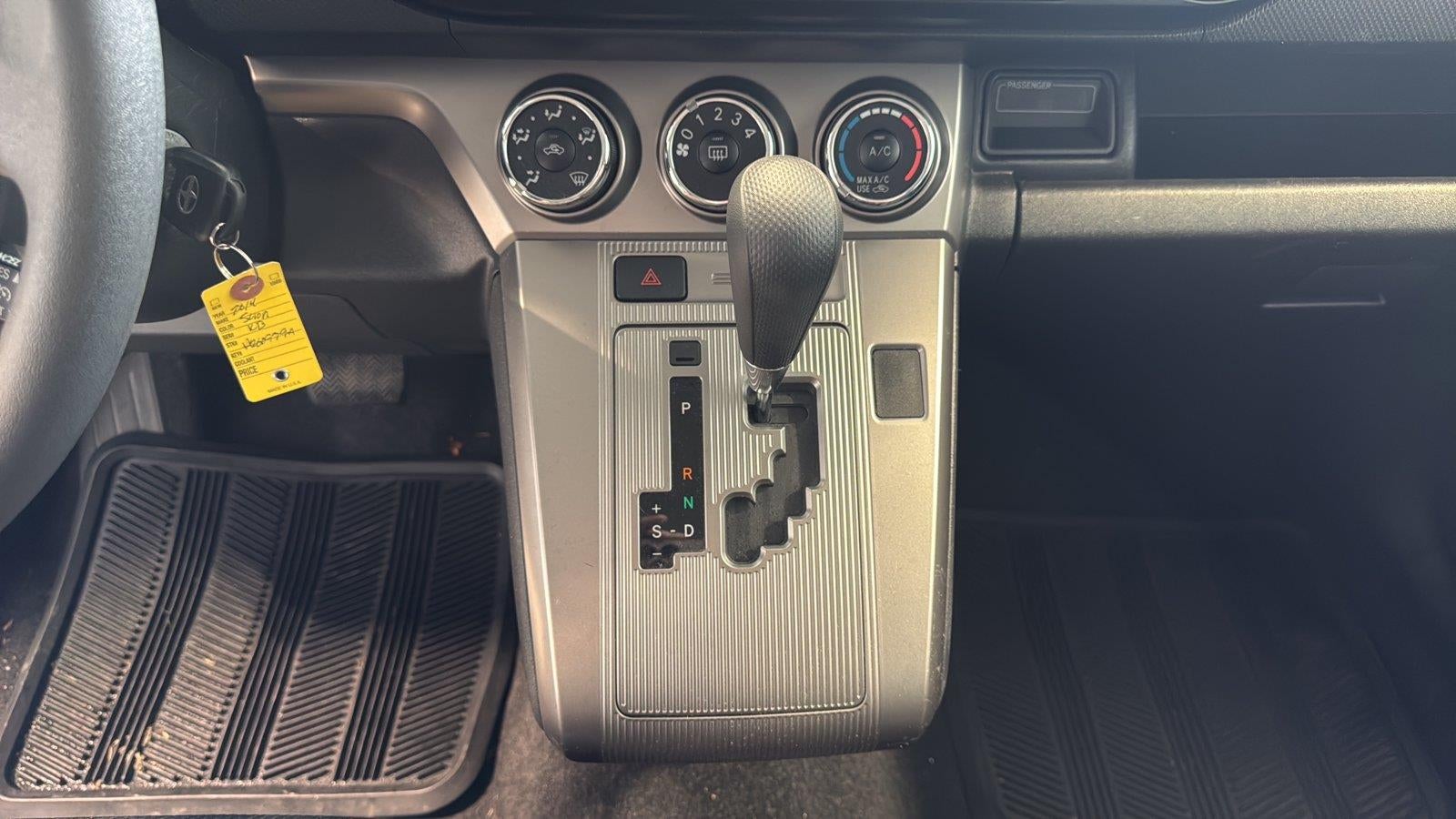 2014 Toyota SCION XB Base