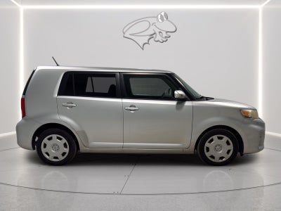 2014 Toyota SCION XB Base