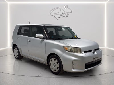 2014 Toyota SCION XB Base
