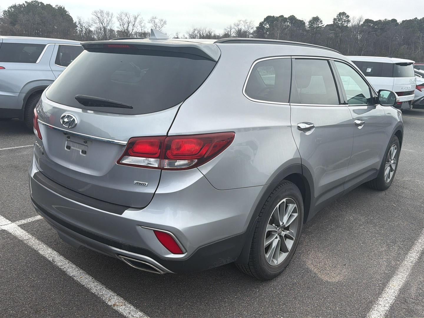 2019 Hyundai SANTA FE XL SE
