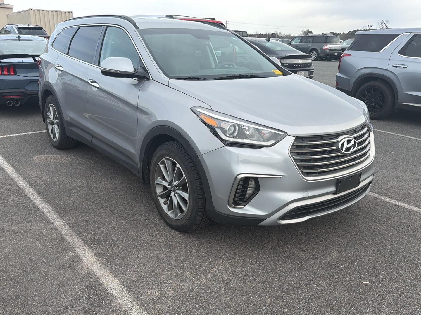 2019 Hyundai SANTA FE XL SE