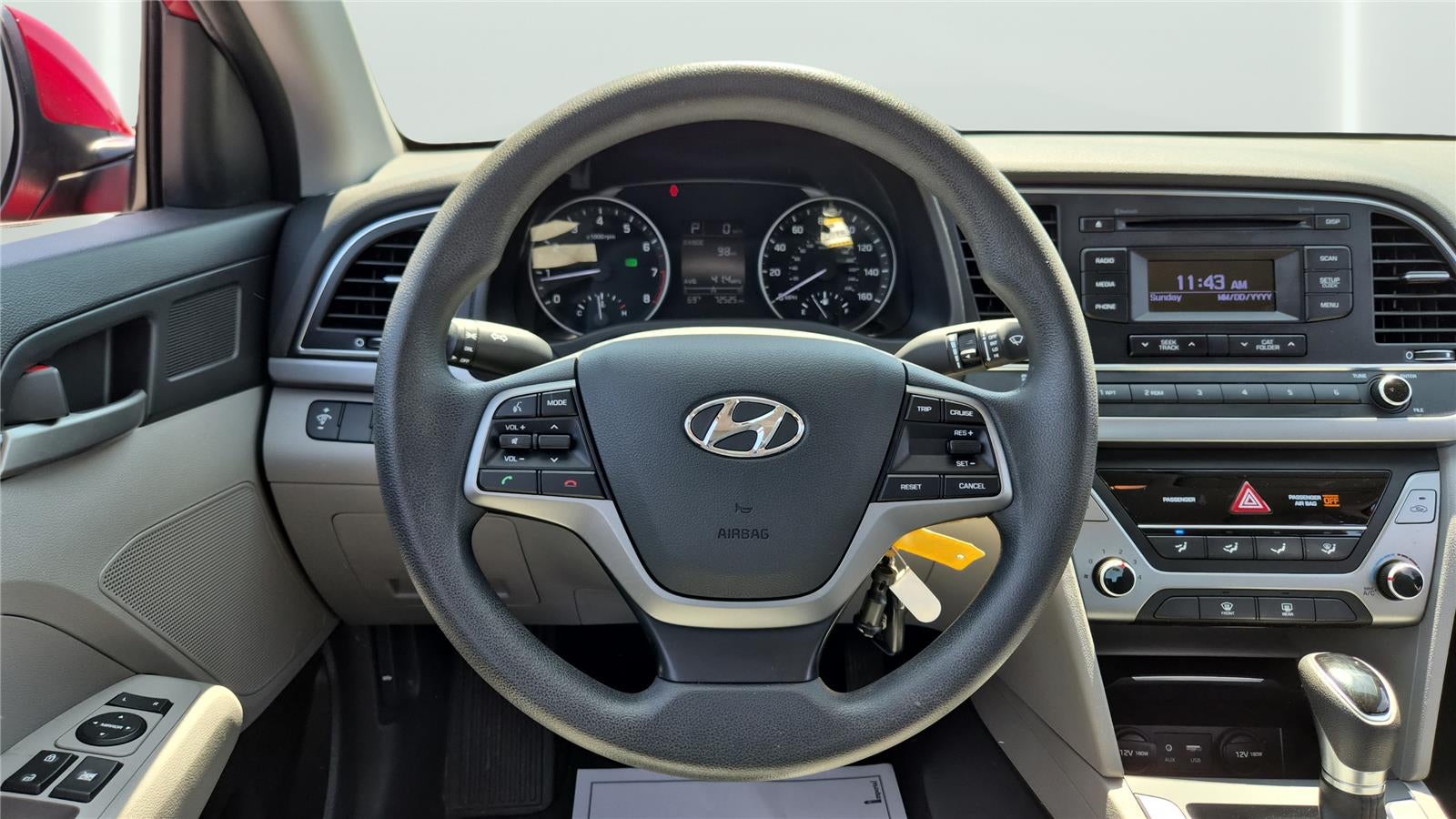 2017 Hyundai ELANTRA SE