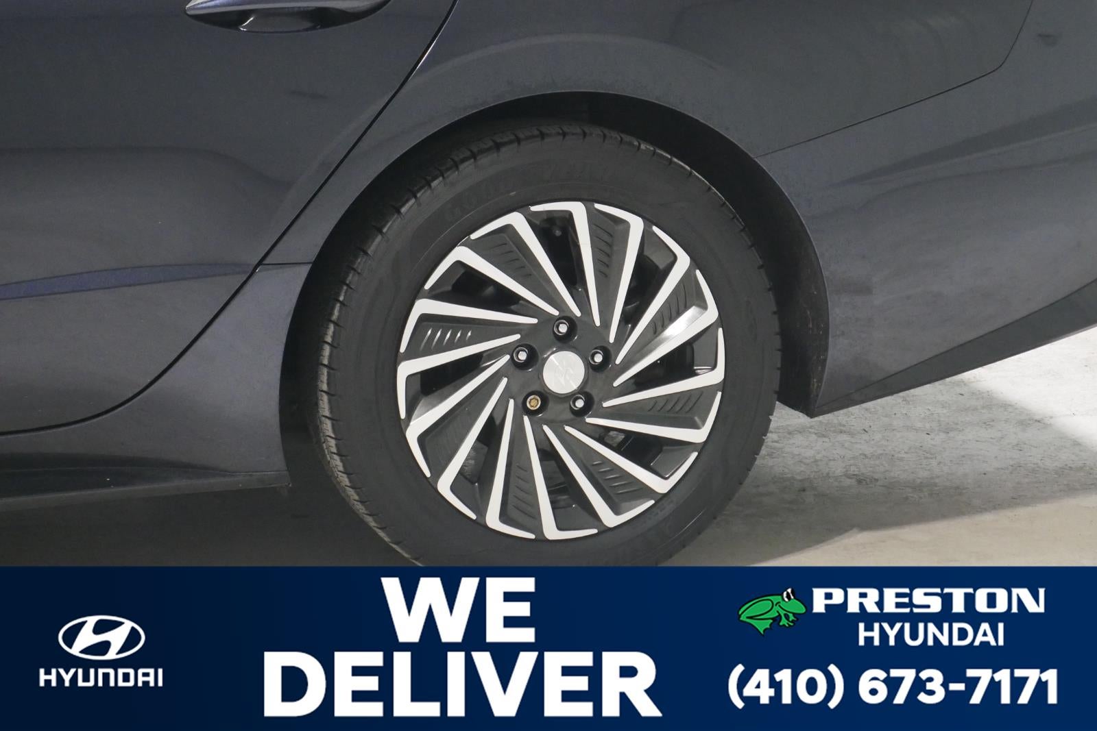 2022 Hyundai SONATA HYBRID SEL