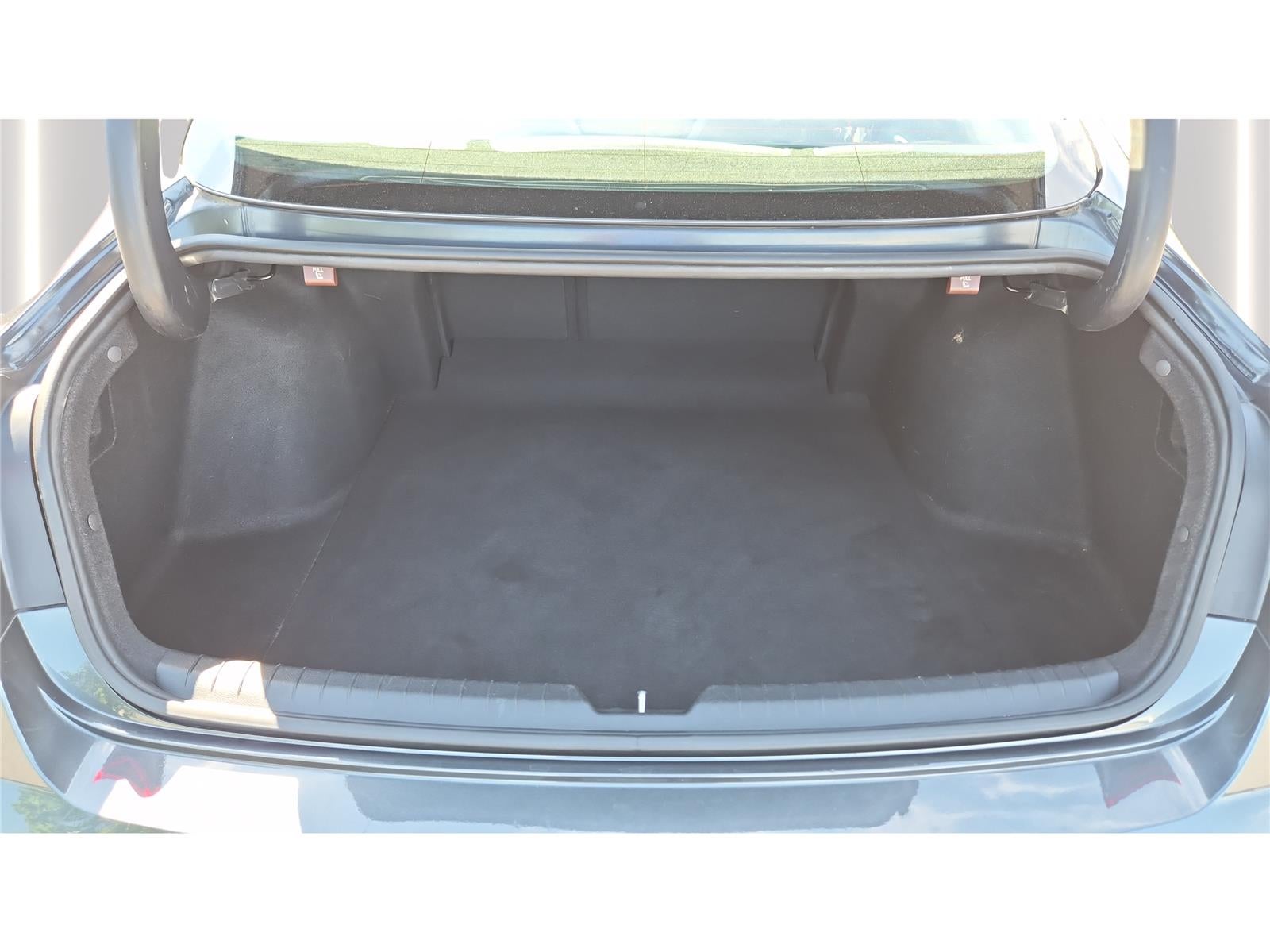 2022 Hyundai SONATA HYBRID Limited