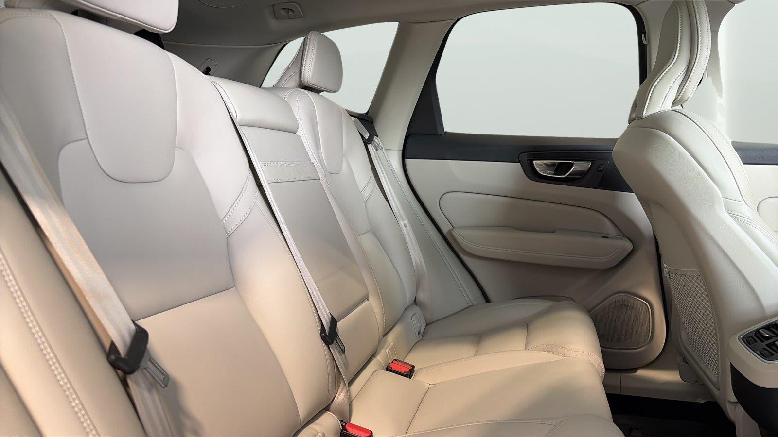 2022 Volvo Xc60 Inscription
