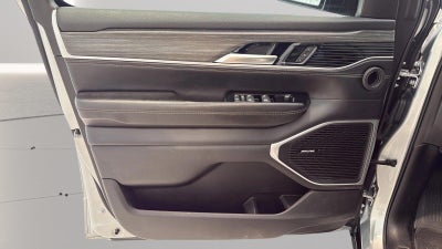 2023 Jeep Wagoneer Series II