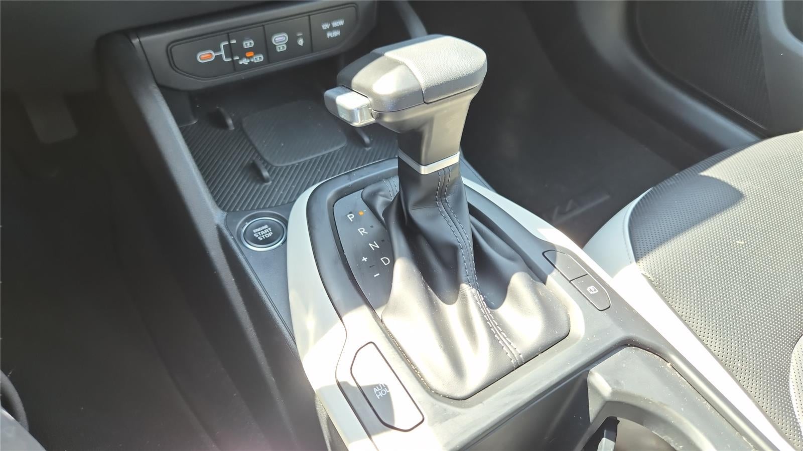 2025 Kia K4 GTLINE