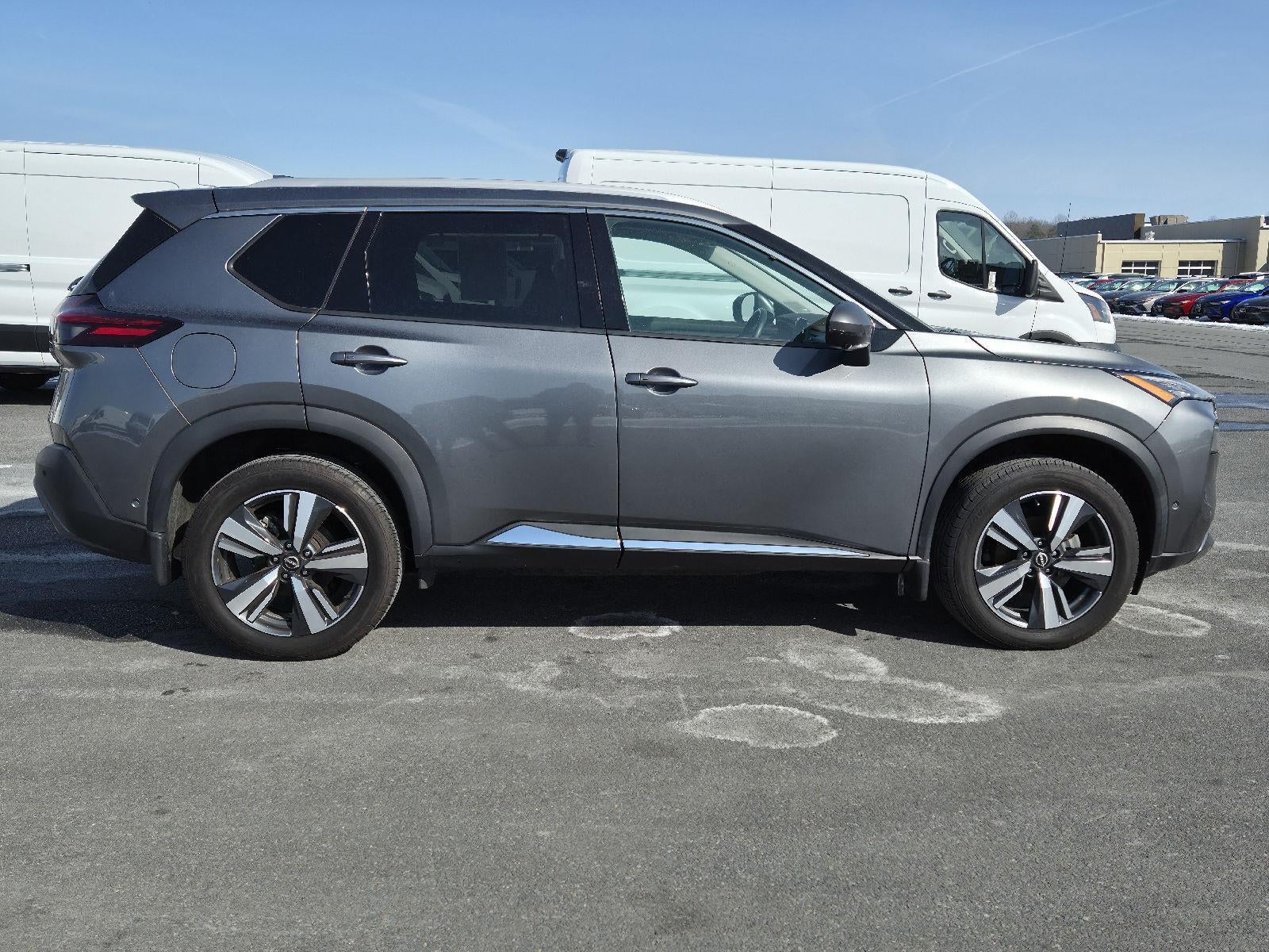 2023 Nissan Rogue SL