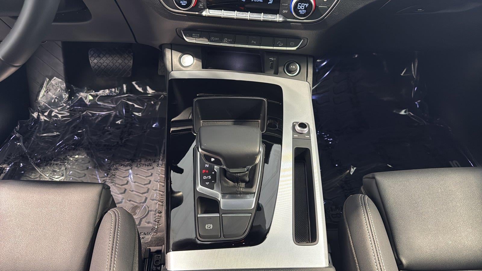2025 Audi Q5 S line Premium