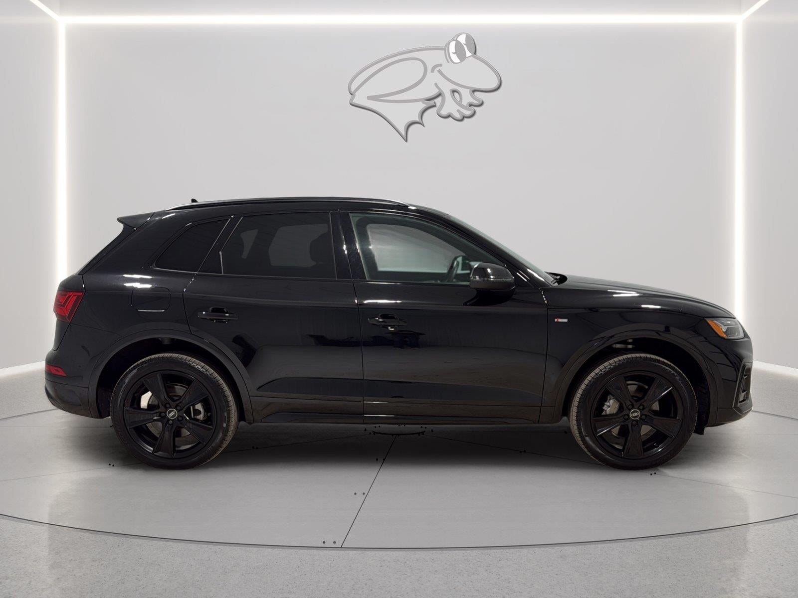 2025 Audi Q5 S line Premium