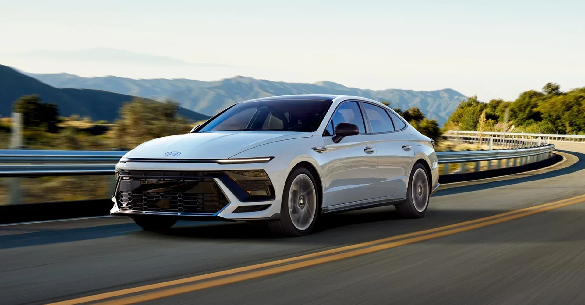 Hyundai Sonata Exterior