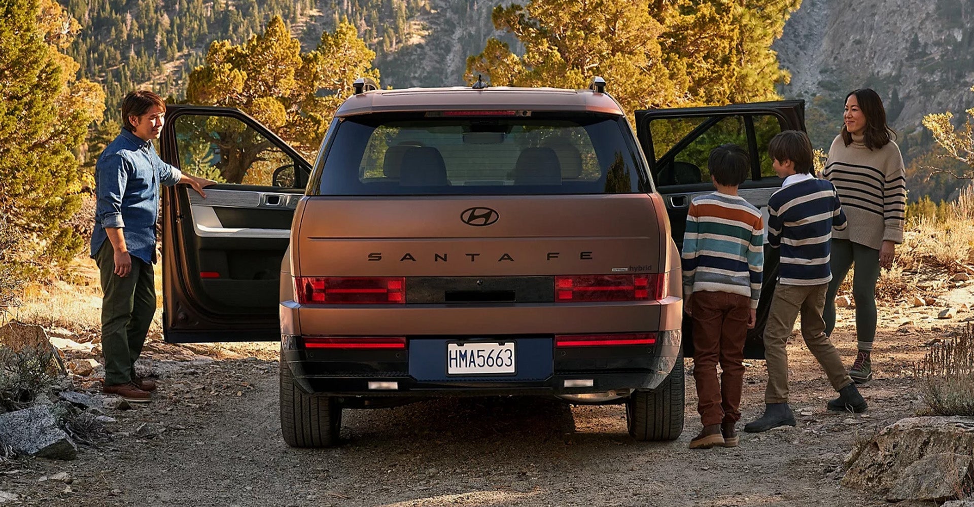 2025 Hyundai Santa Fe Hybrid Near Easton MD